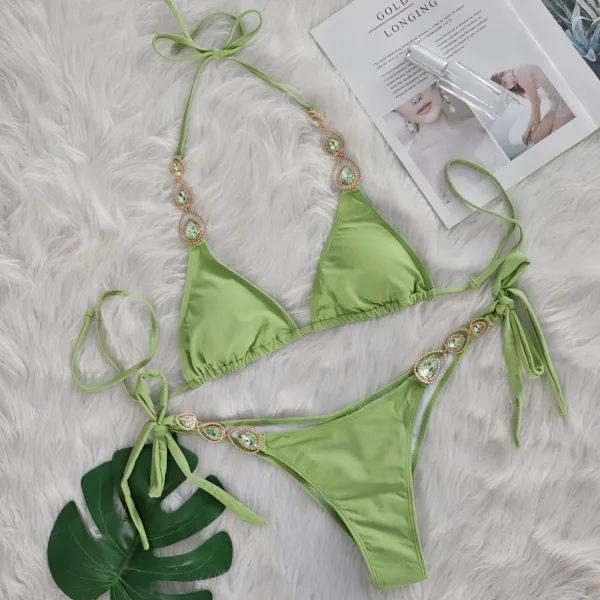 Essential Solid Bikini Set with Classic Silhouette