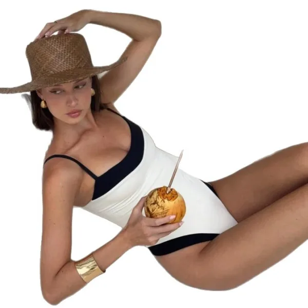 Monochrome Color-Block One-Piece Swimsuit