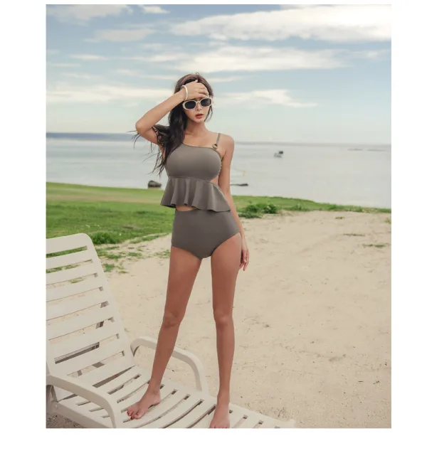 Classic Underwire Two-Piece Bikini Set