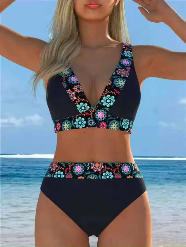 Halter Neck Printed Patchwork Bikini Set