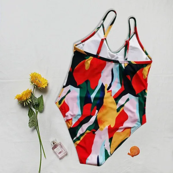 Graphic Print One-Piece Swimsuit