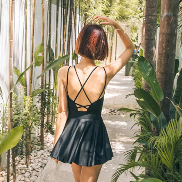 Minimalist Backless One-Piece Swimsuit