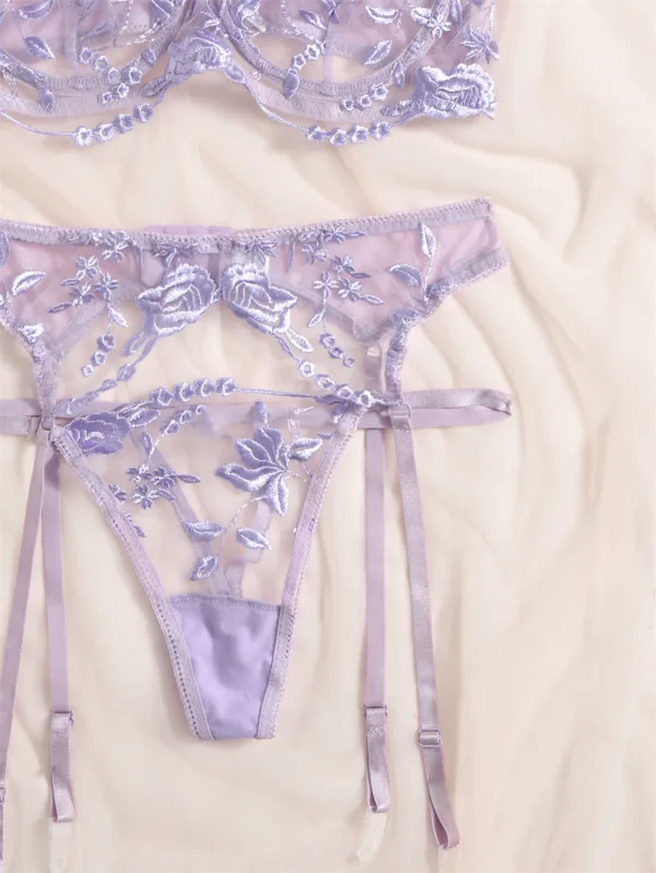 Perspective Embroidery Three-Piece Lace Set