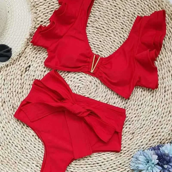 Solid Thong Bikini Set with Backless Detail